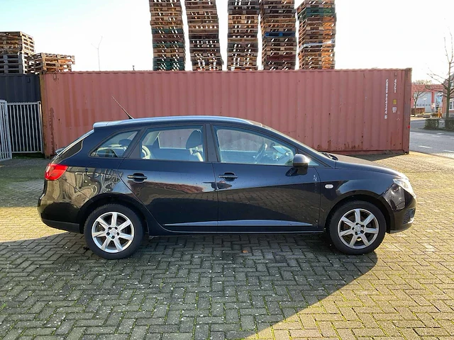2012 seat ibiza st personenauto - afbeelding 31 van  33