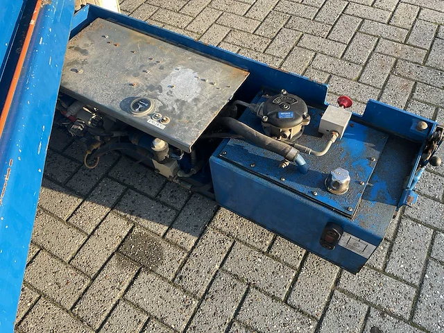 2012 sky jack sj 4632 hoogwerker - afbeelding 7 van  10