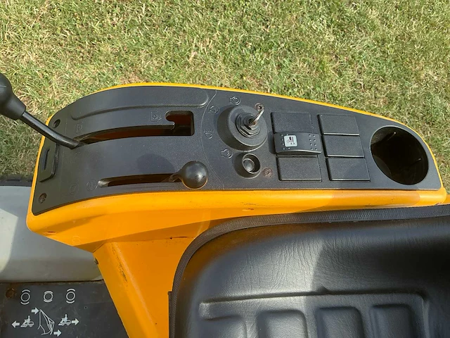 2012 stiga p901 zitmaaier - afbeelding 4 van  25