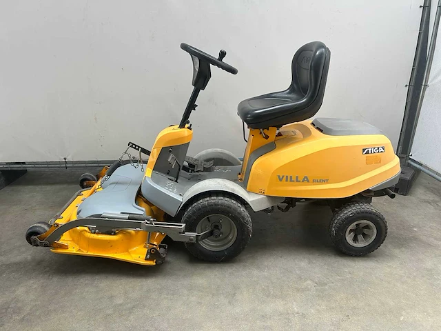 2012 stiga v301 zitmaaier - afbeelding 3 van  9