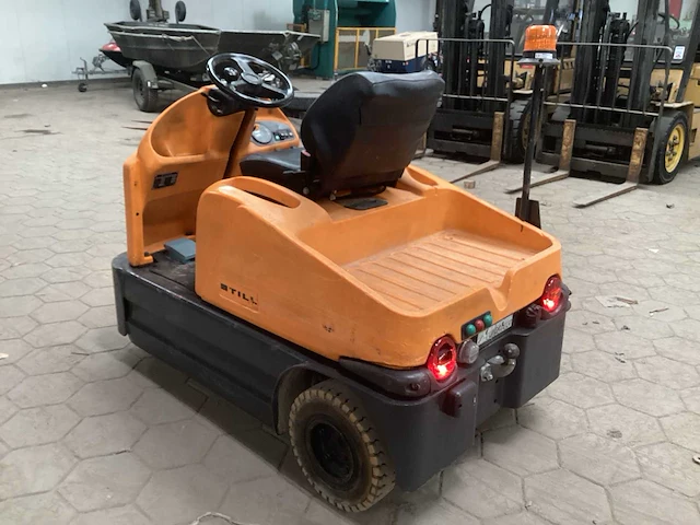 2012 still r06 industriële trekker - afbeelding 4 van  10