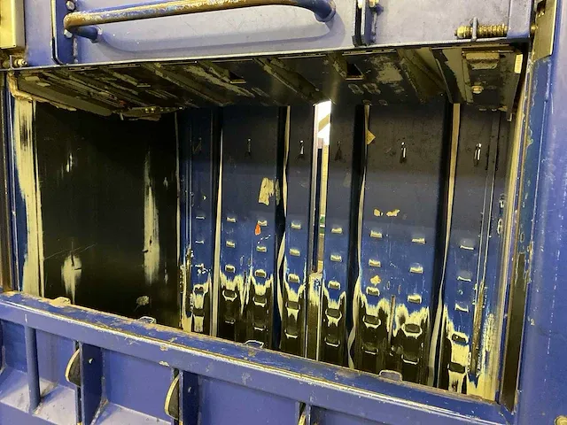 2012 strautmann pp 1207 plus papierpers - afbeelding 11 van  11