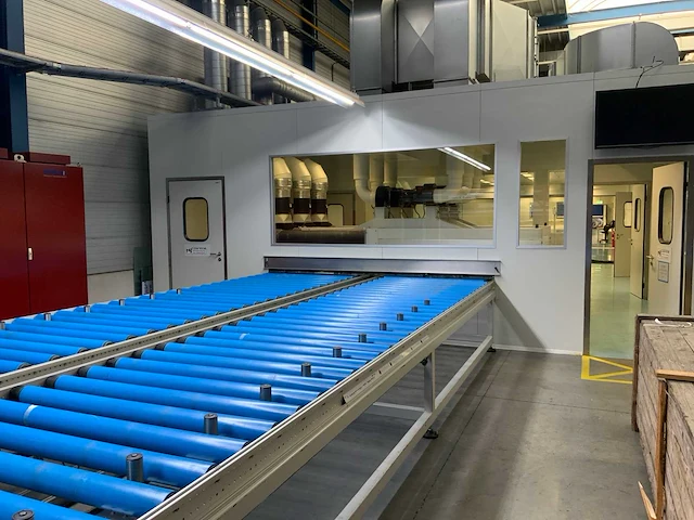 2012 swissqprint nyala 4 uv-print en coating lijn - afbeelding 15 van  49