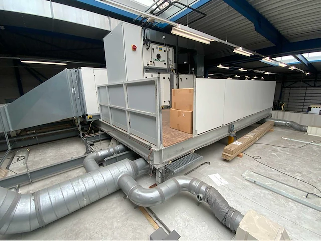 2012 swissqprint nyala 4 uv-print en coating lijn - afbeelding 29 van  49
