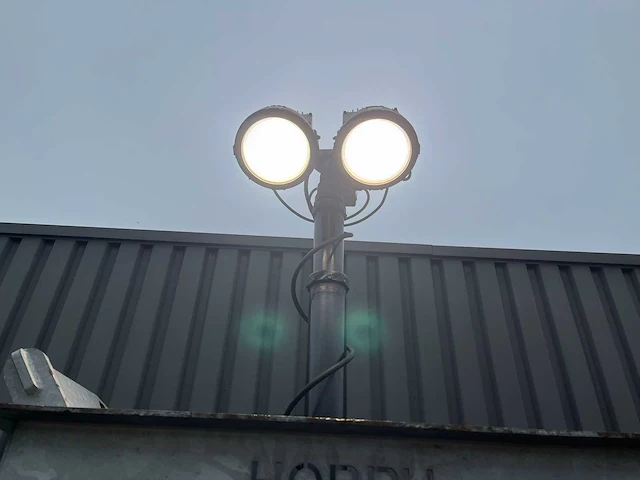 2012 tcp ecolite p-9 lichtmast - afbeelding 6 van  10