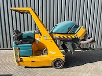 2012 tennant s20 zelfrijdende veegmachine - afbeelding 12 van  17