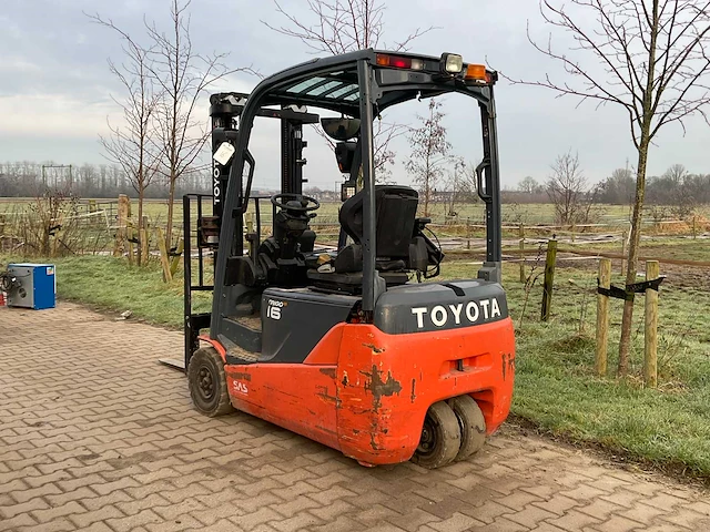 2012 toyota 8fbet16 vorkheftruck - afbeelding 8 van  14