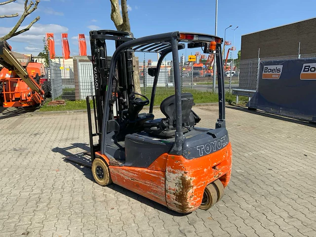 2012 toyota 8fbet16 vorkheftruck - afbeelding 18 van  23