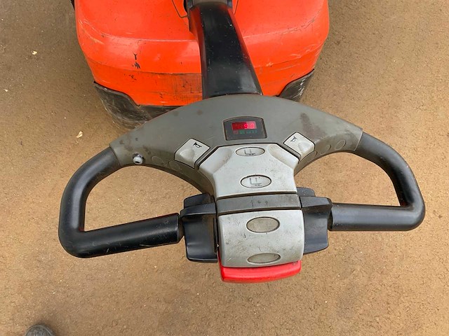 2012 toyota 8pm20 elektrische palletwagen - afbeelding 8 van  11