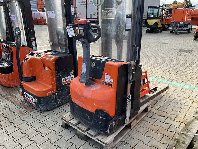 2012 toyota / bt swe140 elektrische stapelaar - afbeelding 7 van  10
