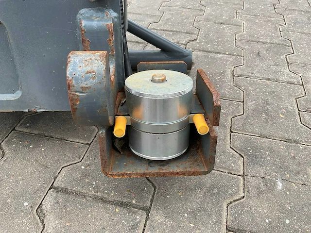 2012 treemme space v3 zm2 uitschuifbare giek met manbak - afbeelding 13 van  14