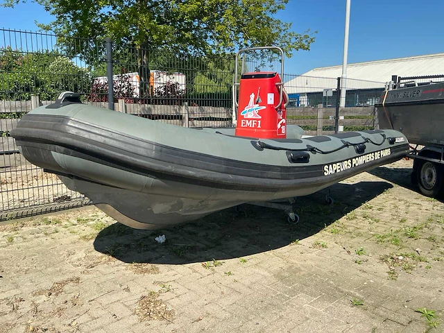 2012 valiant dr520 sloep - afbeelding 1 van  10