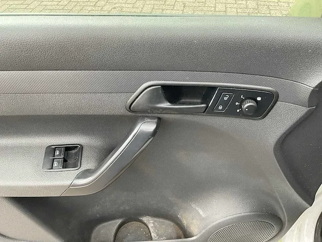 2012 volkswagen 1.6tdi bedrijfswagen - afbeelding 2 van  14
