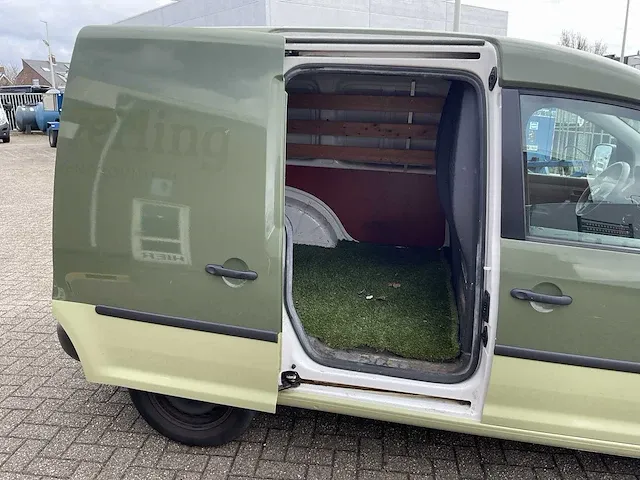 2012 volkswagen 1.6tdi bedrijfswagen - afbeelding 12 van  14