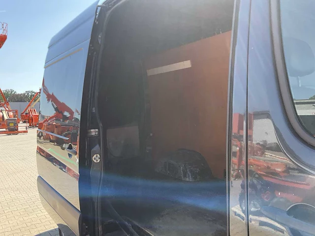 2012 volkswagen crafter bedrijfswagen - afbeelding 19 van  34