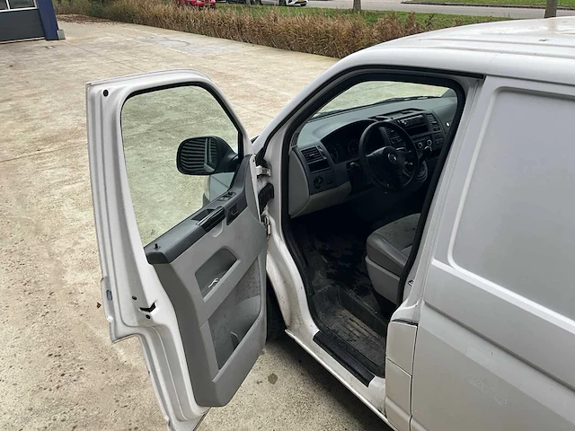 2012 volkswagen transporter 2.0 tdi bedrijfswagen - afbeelding 4 van  27