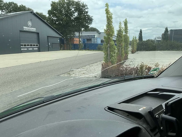 2012 volkswagen transporter bedrijfswagen - afbeelding 19 van  34