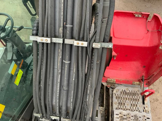2012 volvo 2012 ew 160d banden graafmachine - afbeelding 38 van  61