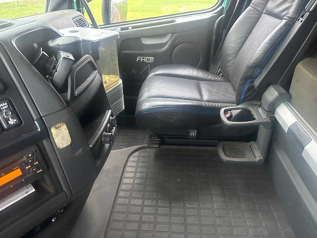 2012 volvo fh16 vrachtwagen - afbeelding 10 van  47