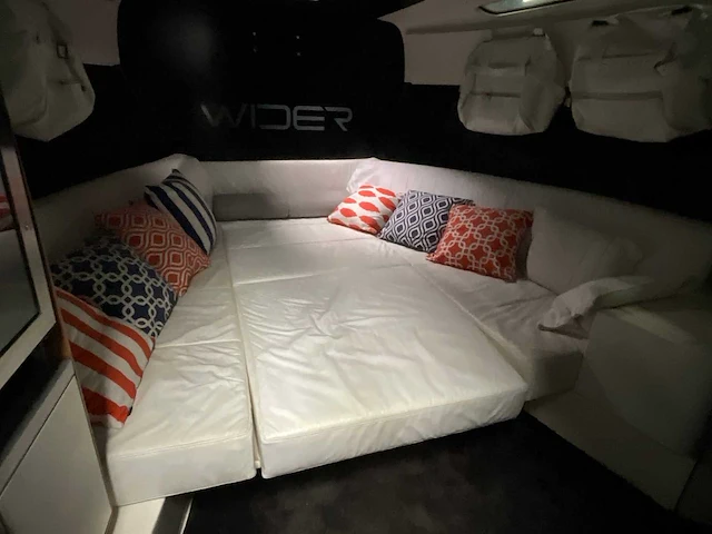2012 wider 42 motorjacht - afbeelding 38 van  51
