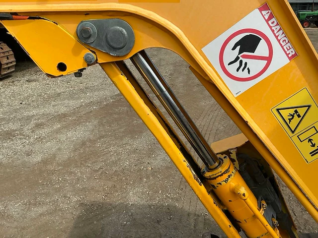 2012 yanmar vio 20-4 minigraafmachine - afbeelding 17 van  33