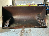 2012 zware stalen laadbak/grondbak - afbeelding 18 van  19