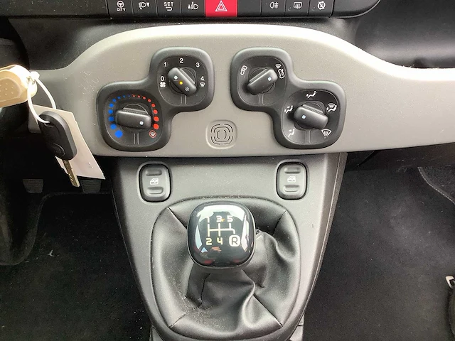 2013 - fiat - panda - 0.9 twinair ed. cool - personenauto - afbeelding 11 van  11