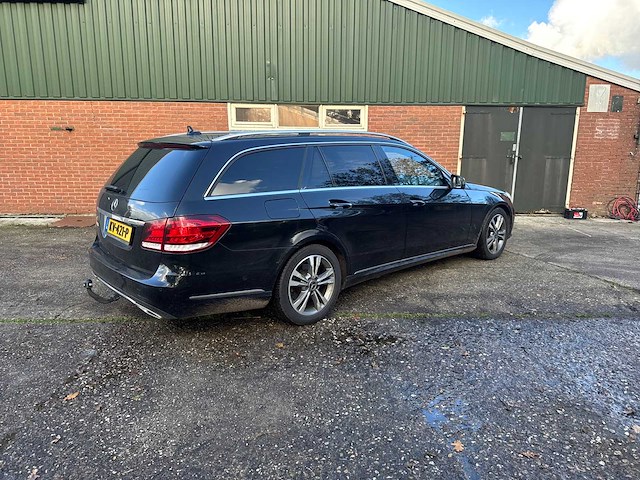 2013 - mercedes-benz - e300 - e-klasse estate - w212r - personenauto - afbeelding 34 van  38