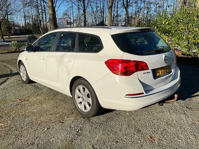 2013 - opel - astra sports tourer 1.7 cdti business + - personenauto - afbeelding 12 van  24