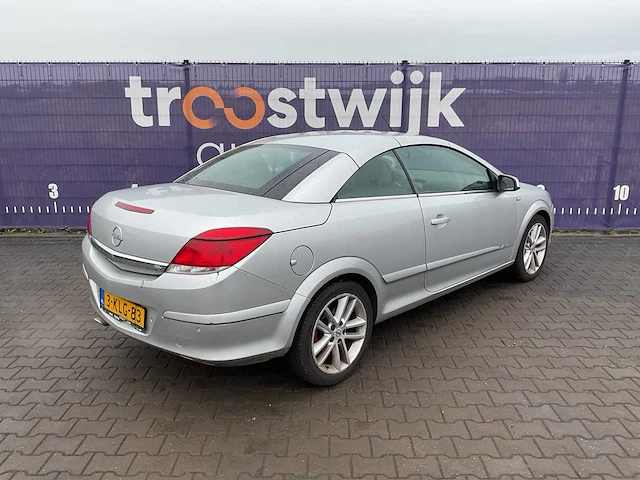 2013 - opel - astra twintop - 1.8 enjoy - personenauto - afbeelding 8 van  13