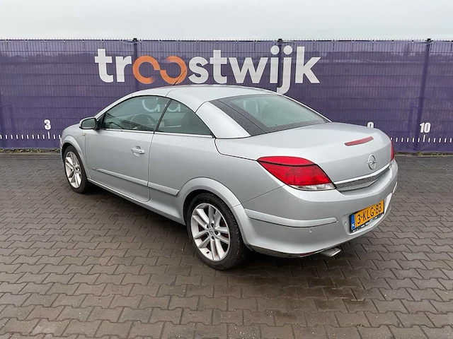 2013 - opel - astra twintop - 1.8 enjoy - personenauto - afbeelding 9 van  13