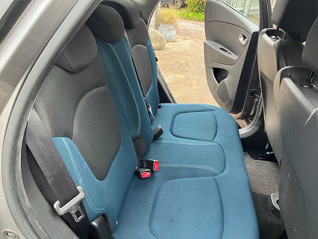 2013 - renault - captur - 0.9 tce authentique - personenauto - afbeelding 27 van  43