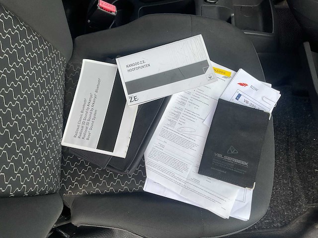 2013 - renault - kangoo express - z.e. - bedrijfswagen - afbeelding 15 van  15