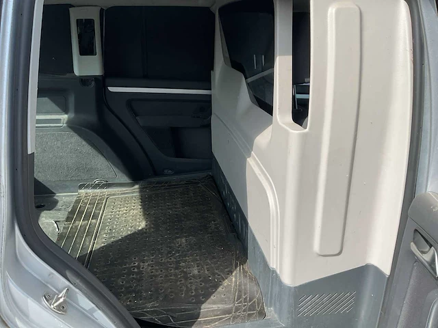 2013 - volkswagen - touran - 1.6 tdi comfortline - bedrijfswagen - afbeelding 6 van  15