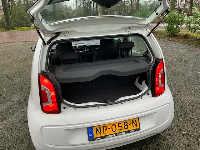 2013 - volkswagen - up! - 1.0 take up! blue m. - car - afbeelding 17 van  18