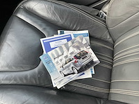 2013 - volvo - v60 - 2.4 d6 awd pl.i.pu.l - personenauto - afbeelding 20 van  28