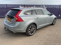 2013 - volvo - v60 - 2.4 d6 awd pl.i.pu.l - personenauto - afbeelding 22 van  28