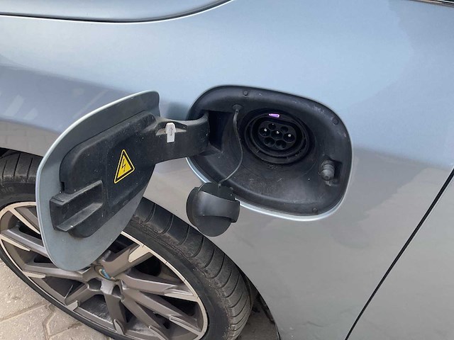 2013 - volvo - v60 - 2.4 d6 awd pl.i.pu.l - personenauto - afbeelding 26 van  28