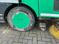 2013 aebi schmidt fmh2500 zelfrijdende veegmachine - afbeelding 13 van  21