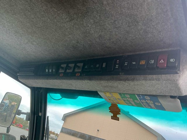 2013 aebi schmidt fmh2500 zelfrijdende veegmachine - afbeelding 21 van  21