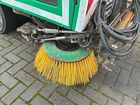 2013 aebi schmidt fmh2500 zelfrijdende veegmachine - afbeelding 5 van  21