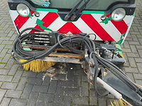 2013 aebi schmidt fmh2500 zelfrijdende veegmachine - afbeelding 7 van  21