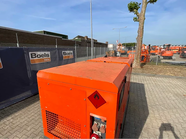 2013 atlas copco qas 100 stroom aggregaat - afbeelding 10 van  26