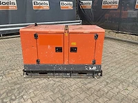 2013 atlas copco qas 20 geluidgedempt dieselaggregaat 20 kva - afbeelding 7 van  14