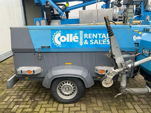 2013 atlas copco xas137 compressor aanhangwagen - afbeelding 8 van  15