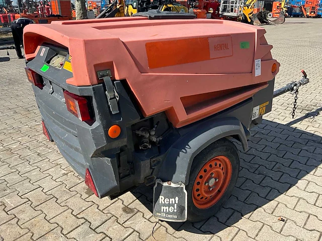 2013 atlas copco xas47 compressor aanhangwagen - afbeelding 13 van  19