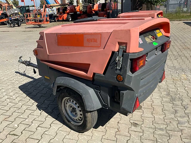 2013 atlas copco xas47 compressor aanhangwagen - afbeelding 12 van  20