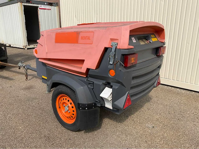 2013 atlas copco xas47 mobiele luchtcompressor - afbeelding 12 van  17
