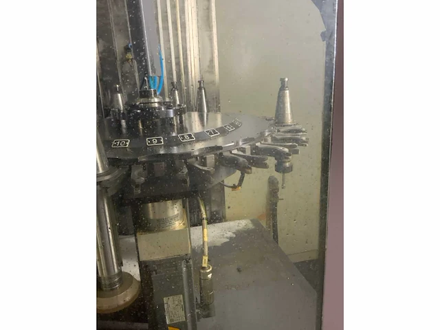 2013 axa vcc720 cnc bewerkingscentrum - afbeelding 4 van  22