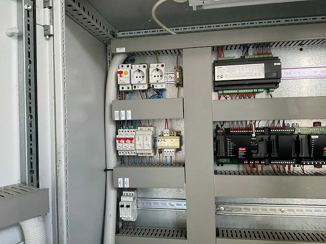 2013 bitzer koelmotor installatie met schakelkast - afbeelding 15 van  24